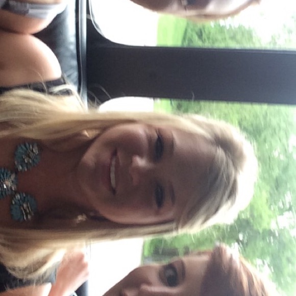 Meet your Posher, Morgan - Picture 1 of 1